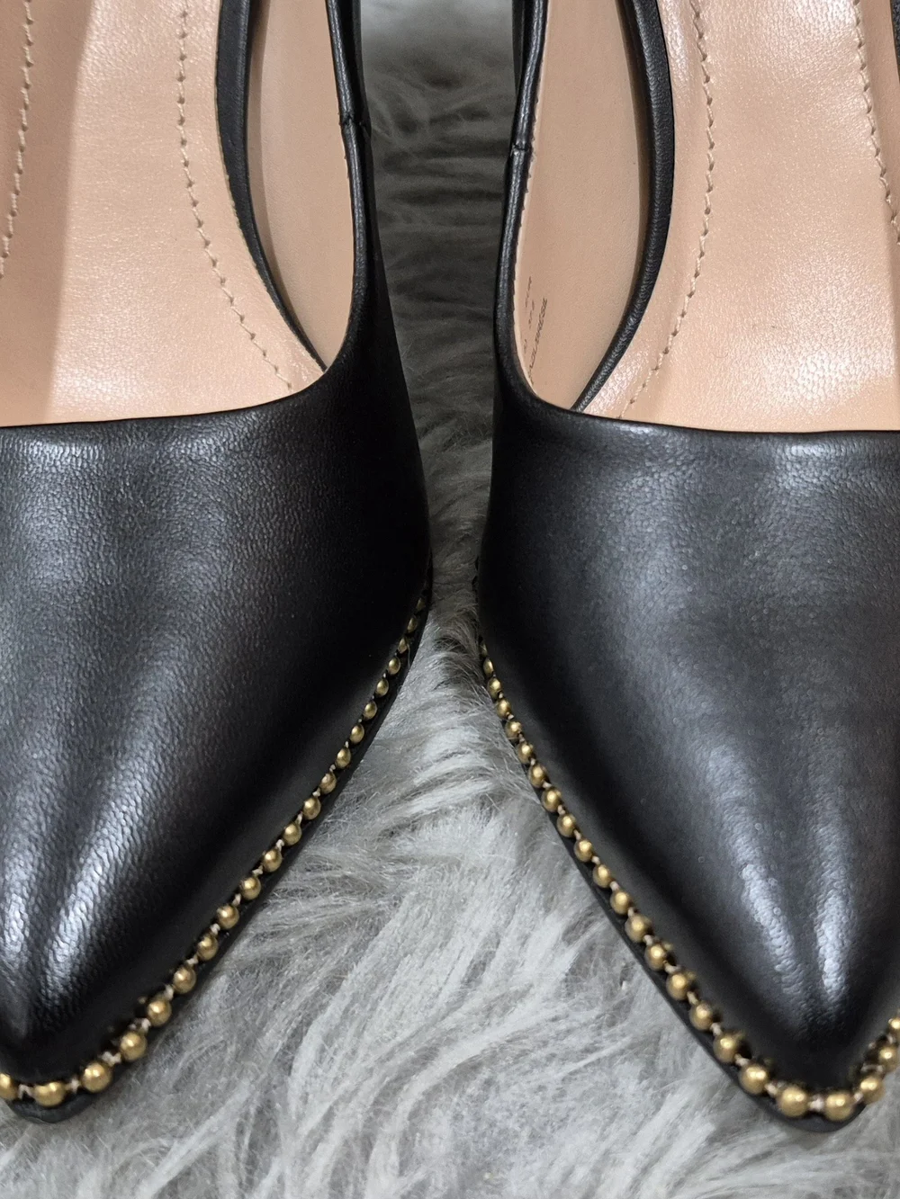 COACH Women's Waverly Leather Pump Pointed-Toe Stud-Trim Size 7B